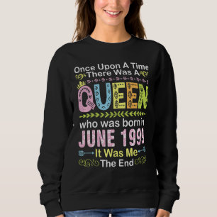 Gång fanns det en drottning som föddes på J T Shirt