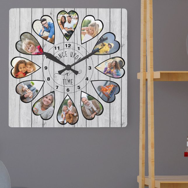 Gång vid 12 Hjärtformade fotot Grått Wood Fyrkantig Klocka (Photo clock with 12 heart shaped photos. Unusual design for your home and a thoughtful photo gift.)