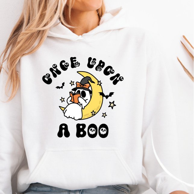 Gång vid Boo Reading Ghost Crescent Måne T Shirt (Skapare uppladdad)