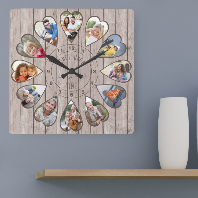 Gång vid en tidpunkt 12 Hjärtformade foton Ash Woo Fyrkantig Klocka (Photo clock with 12 heart shaped photos. Unusual design for your home and a thoughtful photo gift.)