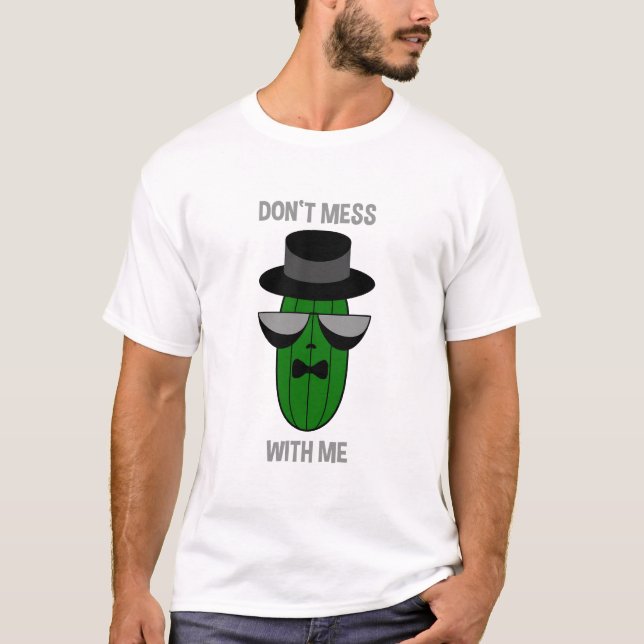 Gangster mafia cucumber med solglasögon  inte t shirt (Framsida)
