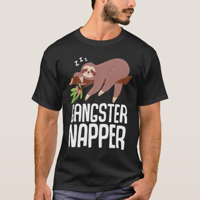 Gangster Napper Sengottt Sover T Shirt (Framsida)