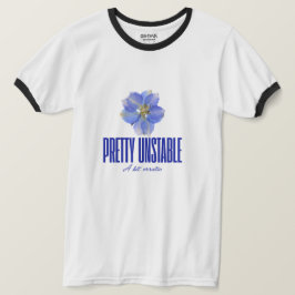 Ganska ostabil: Blå blommig statement T-shirt