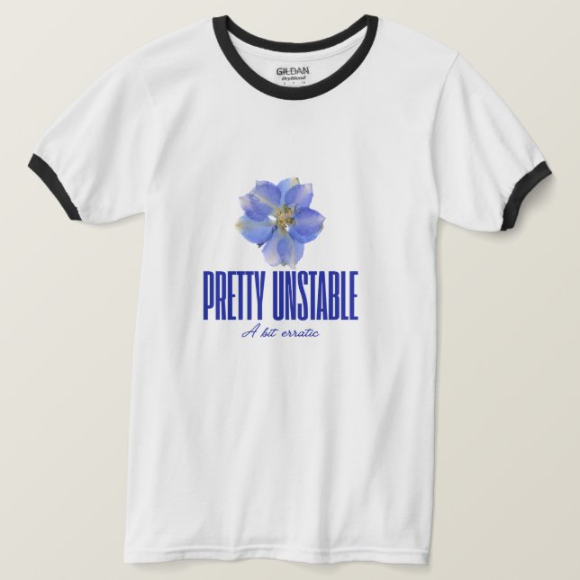 Ganska ostabil: Blå blommig statement T-shirt (Design framsida)