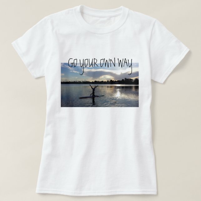 Går din egna långt utslagsplats t-shirt (Design framsida)