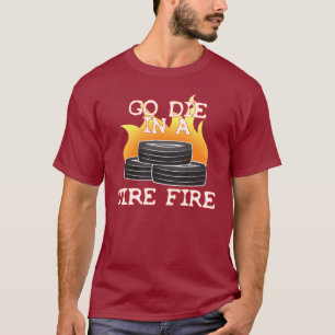 Går matrisen i ett däck avfyrar tee shirt
