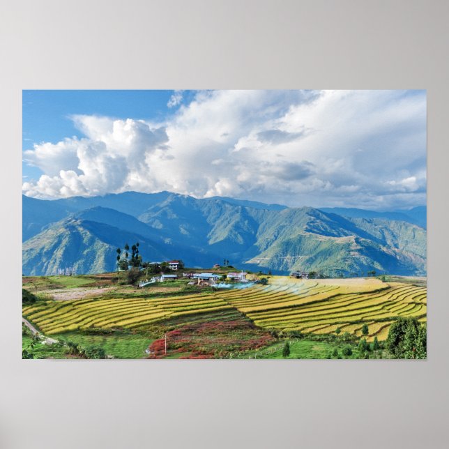 Gård i Bhutans östra berg - Himalaya Poster (Framsidan)