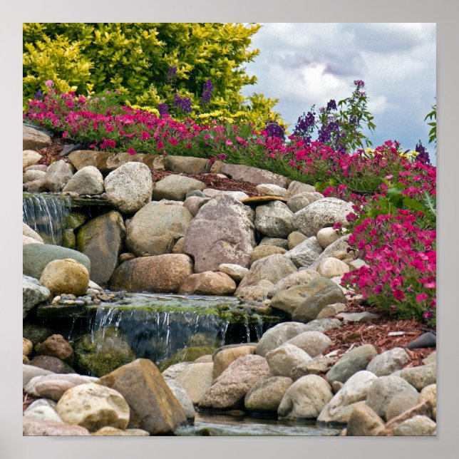 Garden Falls Poster (Framsidan)