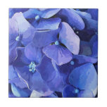 GARDEN FLOWERS KAKELPLATTA<br><div class="desc">En vattenfärg av en vacker, blå hydrangea.</div>