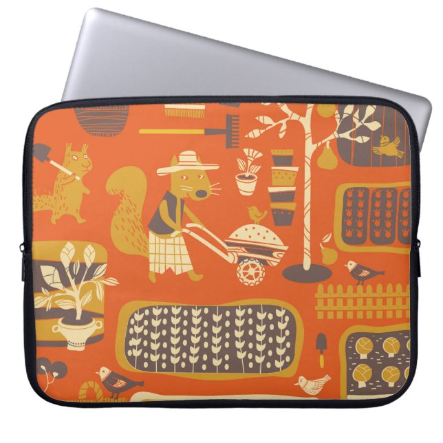 Garden Squirrels: Whimsical Animal Scene Laptop Fodral (Framsidan)