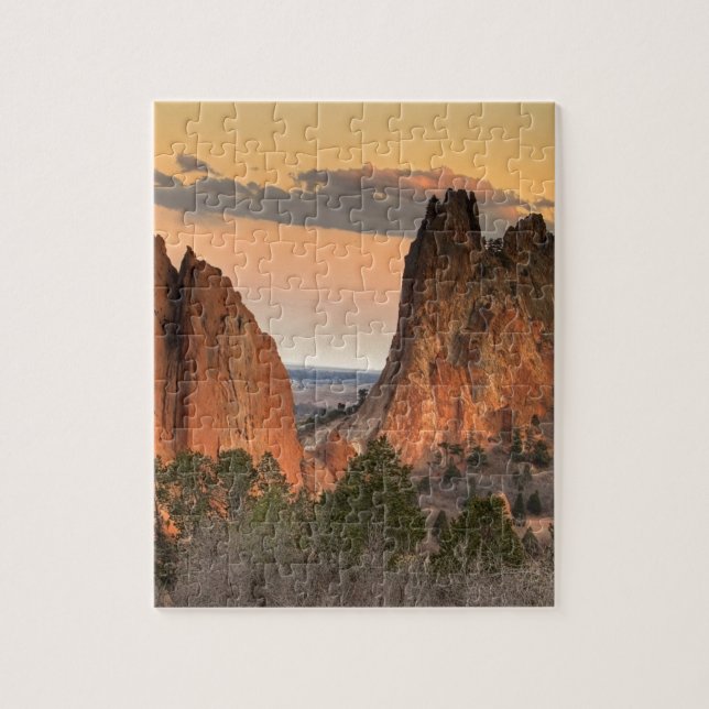 Garden under mjukt ljus pussel (Vertikal)