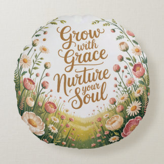 Garden Väg Scene växer med Grace Quote Rund Kudde