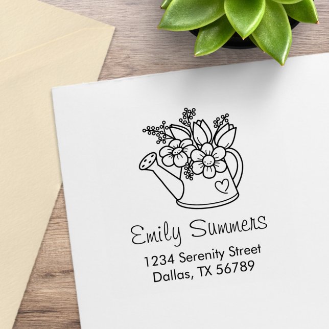 Garden Watering Can med Flowers Adress Stämpel (Skapare uppladdad)