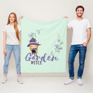GARDEN WITCH - Personalisera med text, stavning, s Fleecefilt