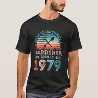 Gardener Born In 1979 50Th Gardening T Shirt