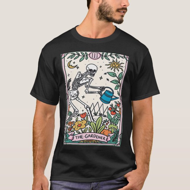 Gardener Tarot Card Mystical Witchy  T Shirt (Framsida)