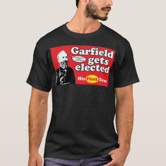 GARFIELD GETS VÄLJS TEE SHIRT