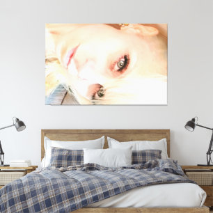 Gargantuan Gidget 60 x 40-tums Kanvastryck