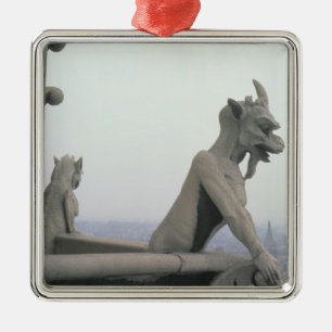 Gargoyle från balustraden av det stort julgransprydnad metall