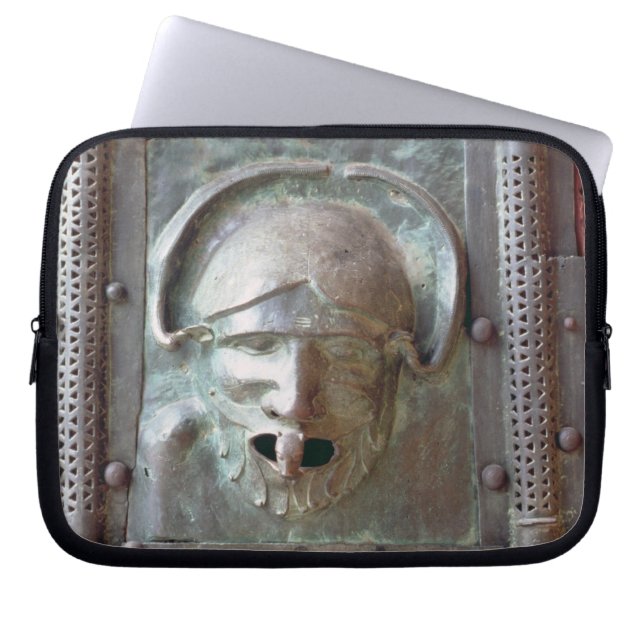 Gargoylepanel från den vänstra dörren av portalen, laptop fodral (Framsidan)