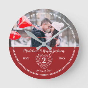 Garnet 2:a Bröllop-årsdagen av hjärtskärpa Rund Klocka