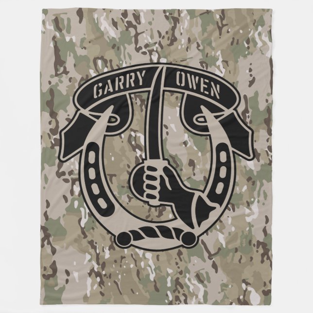 Garry Owen 7th Cavalry Emblem Fleecefilt (Framsidan)