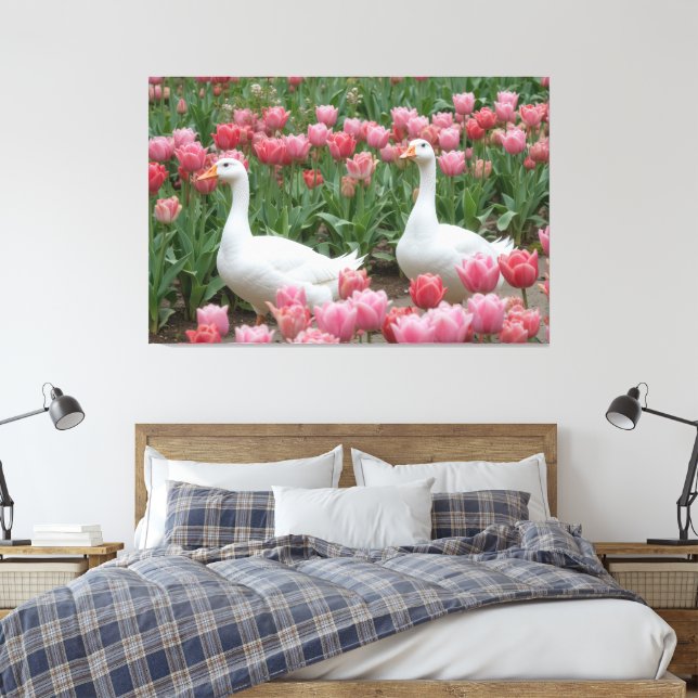 Gäss i Rosa Wildbloms Meadow Lover Canvastryck (Insitu (sovrum))
