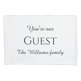 Gästmonogrammerade kuddar