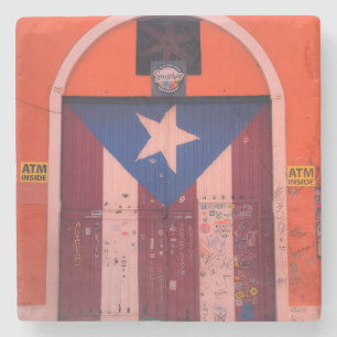 Gata i Gamla San Juan, PR - Puertoricansk flagga Stenunderlägg