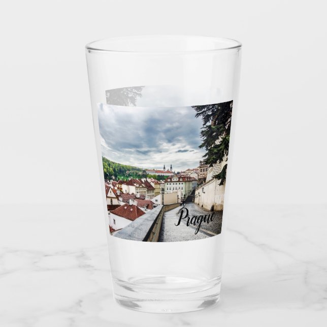 Gata i Prag i centrala staden Glaskopp (Framsida)