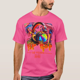Gata Urban Graffiti Art som firar 50 år av T Shirt