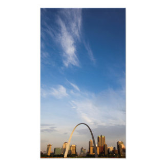 Gateway Arch och St. Louis i centrala staden Fototryck