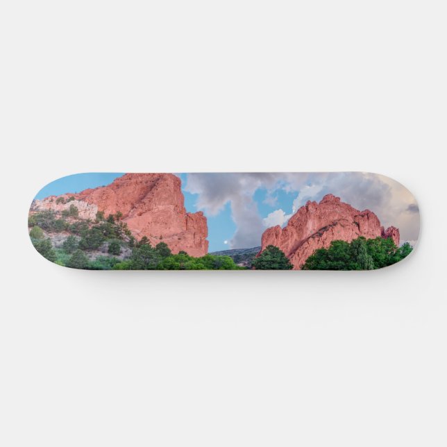 Gateway Rocks Garden Of The Gods Skateboard (Horz)
