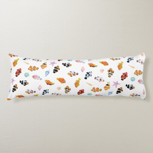 Gathering of Clownfish | Ocean Art Design Kroppskudde (Framsidan)