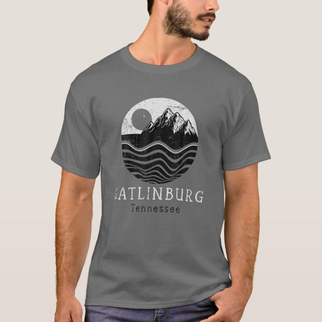 Gatlinburgs Vintage Mountains Hiking Camping Tenne T Shirt (Framsida)