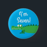 Gator Alligator Crokodile Kids 1st Birthday Party Knapp<br><div class="desc">Den här beundransvärda modet färglös födelsedagsfest är perfekt för ett barn 1:a födelsedag firande! Anpassa texten för att göra den till en egen. Det moderna synsättet och känslan är det perfekt sättet att fira er lilla som kärlek krokodiler och krokodiler på sin första födelsedag! Perfekt för småpojkar som kärlek simmar...</div>