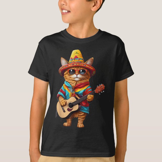 Gatos before Vatos Mexican Cat Poncho Fiesta Cinco T Shirt (Framsida)