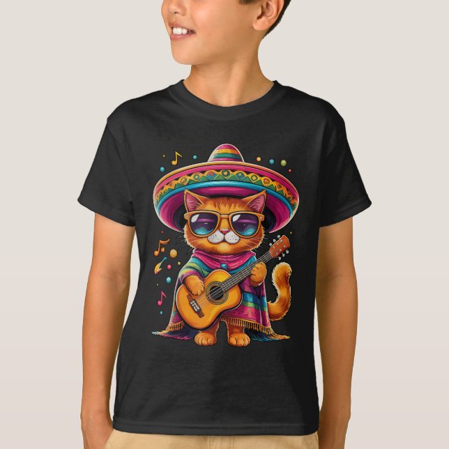 Gatos before Vatos Mexican Cat Poncho Fiesta Cinco T Shirt (Framsida)