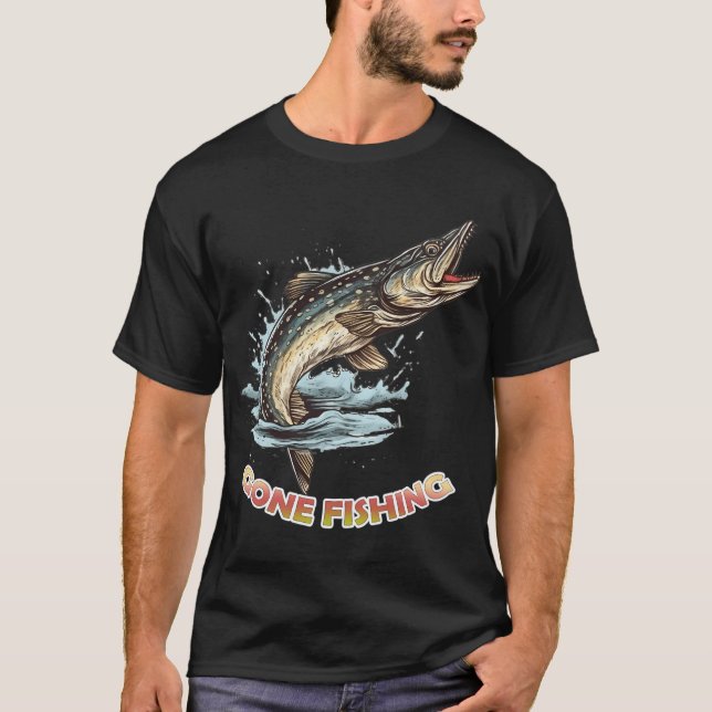 Gått på fisketur - gädda t shirt (Framsida)