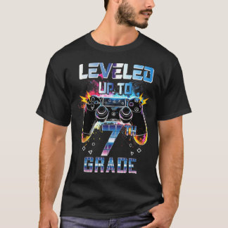 Gått upp till 7:e klass videospelare tillbaka till t shirt