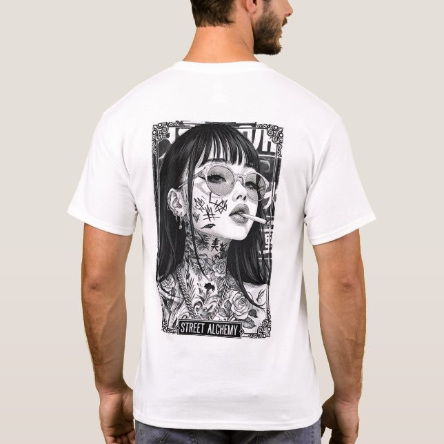 Gatukemi | Edgy Tatuering Kultur T Shirt (Baksida)