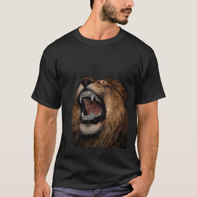 Gatupräglade kläder t shirt (Framsida)