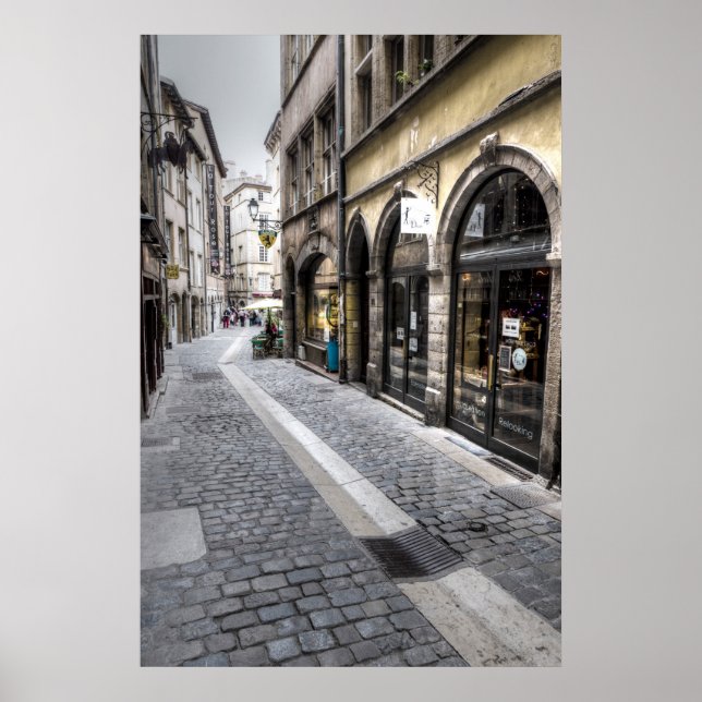Gatuvy från gamla stan, Frankrike Poster (Framsidan)