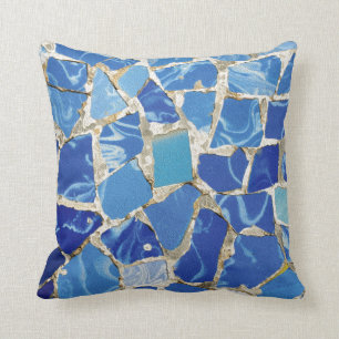 Gaudi mosaik med ett olje- handlag kudde