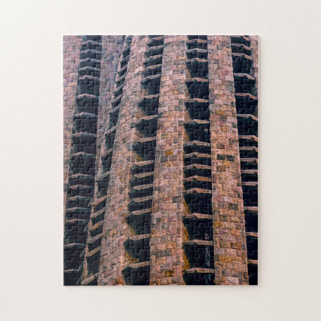 Gaudís arkitektur Barcelona. Pussel (Vertikal)