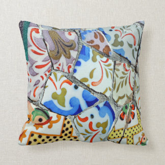 Gaudis Park Guell Mosaic Tiles Ceramic Ornament Kudde