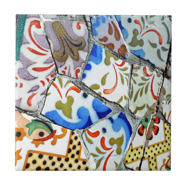 Gaudis parkerar den Guell mosaiken belägger med Kakelplatta (Framsidan)