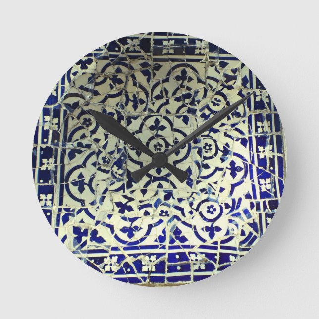 Gaudis parkerar den Guell mosaiken belägger med Rund Klocka (Framsida)