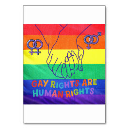 Gay har höger bordsnummer