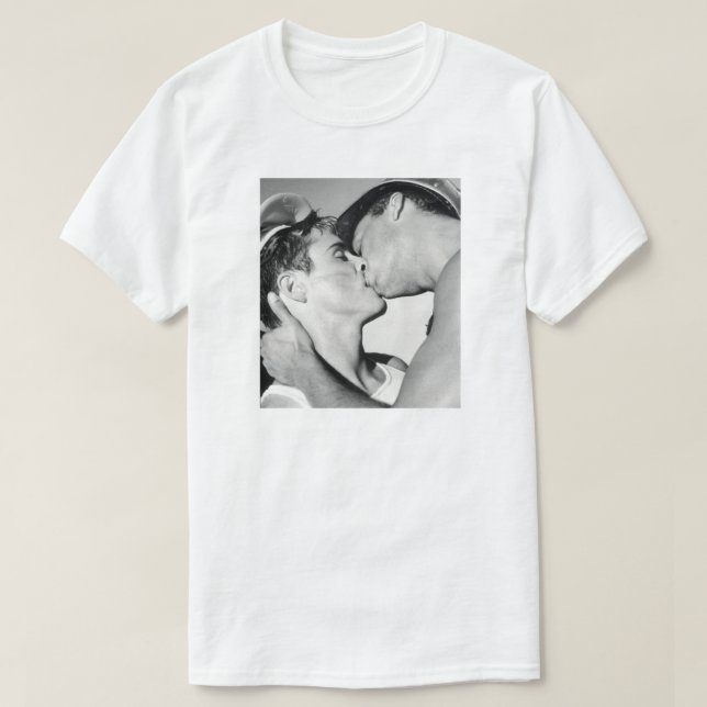 GAY MALE KISS T-SHIRT (Design framsida)